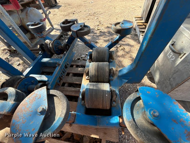 image for item FK3763 (2) pipe cradles