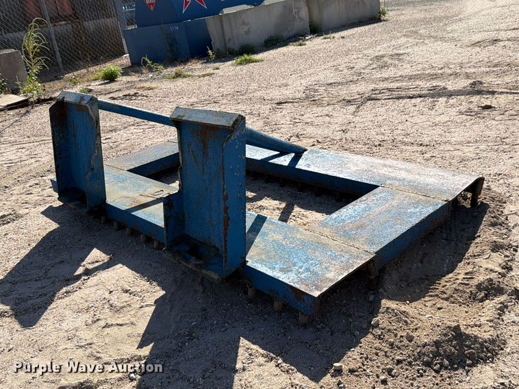 image for item FK3767 Skid steer land leveler