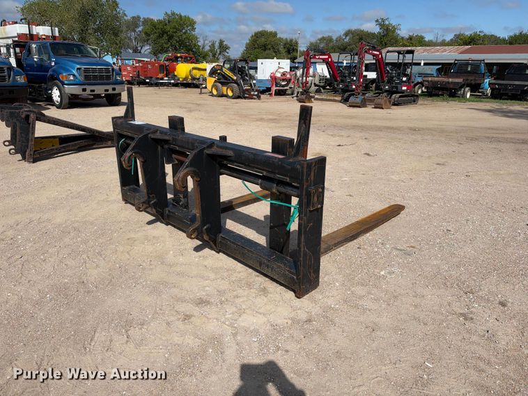 image for item FK3769 Arrow pallet forks
