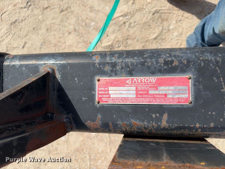 image for item FK3769 Arrow pallet forks