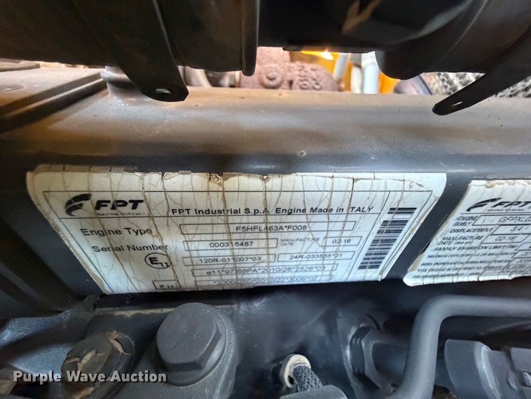 image for item FK3772 2016 New Holland L228 skid steer loader