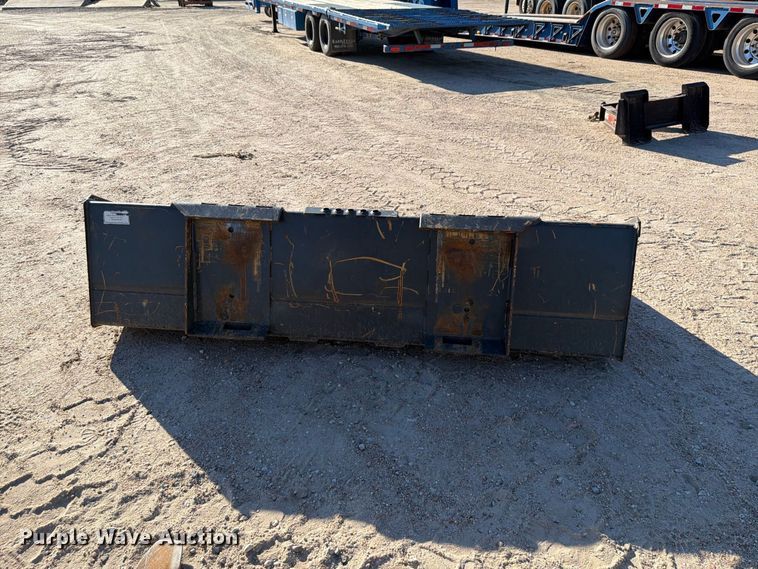 image for item FK3772 2016 New Holland L228 skid steer loader