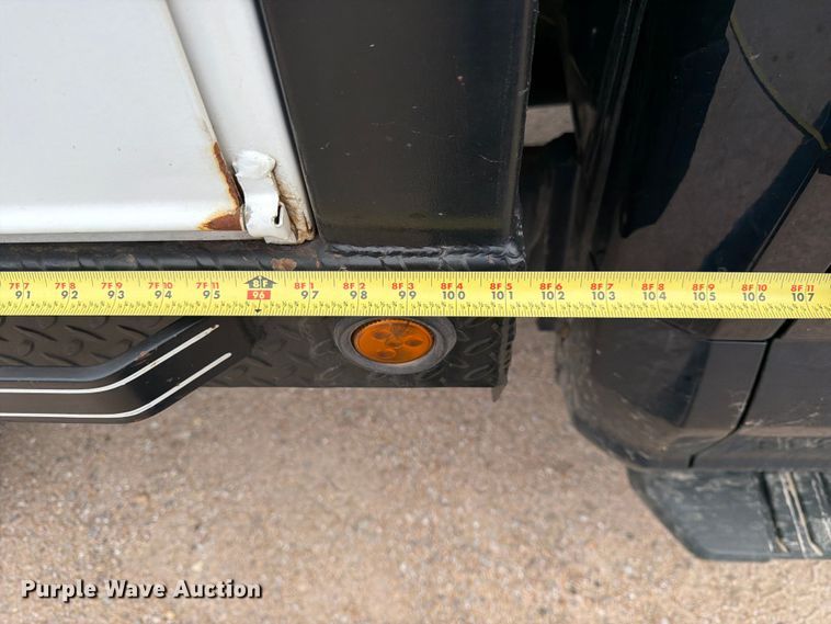 image for item FK3773 2024 Ford F250 Crew Cab flatbed pickup truck