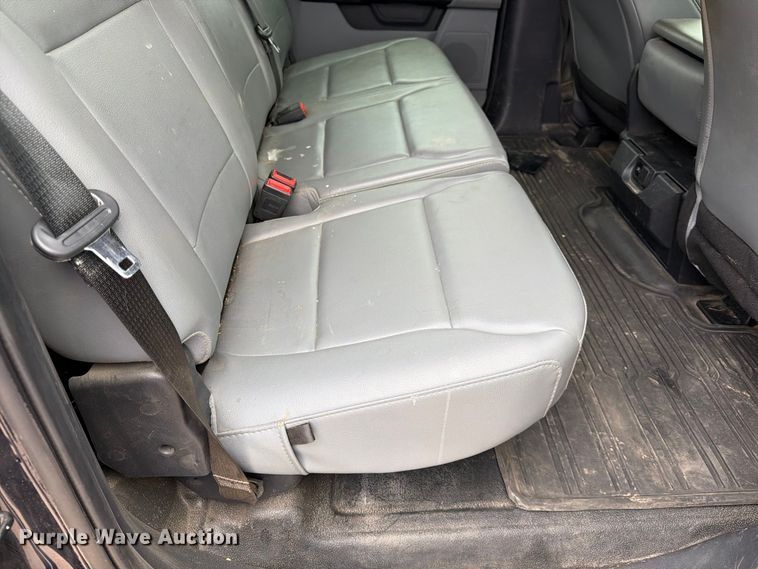 image for item FK3773 2024 Ford F250 Crew Cab flatbed pickup truck