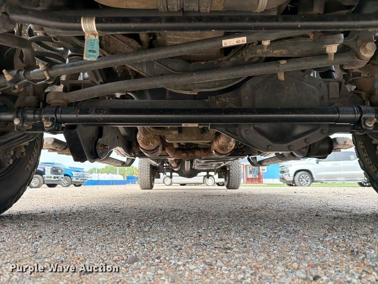 image for item FK3773 2024 Ford F250 Crew Cab flatbed pickup truck