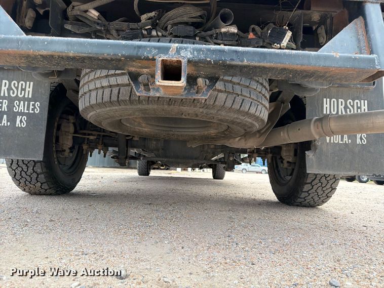 image for item FK3773 2024 Ford F250 Crew Cab flatbed pickup truck