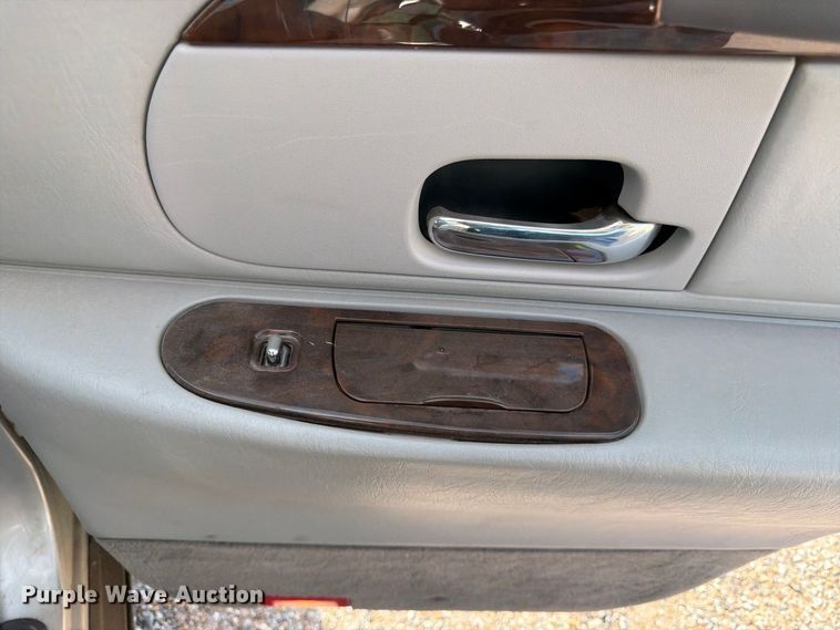 image for item FK3774 1999 Lincoln Town Car 