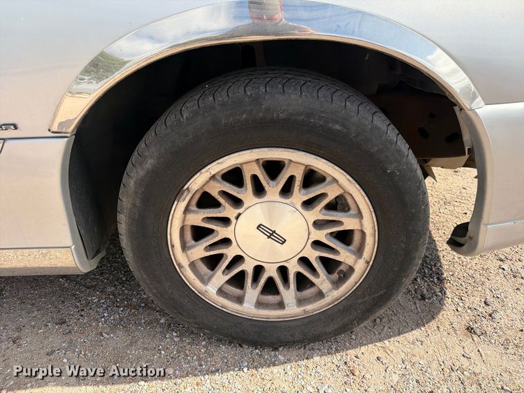 image for item FK3774 1999 Lincoln Town Car 