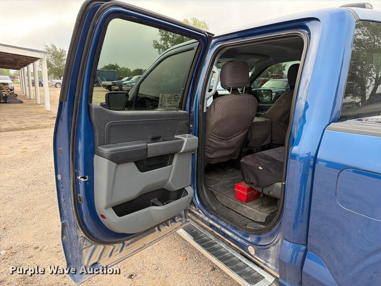 image for item FK3775 2024 Ford F150 XLT Crew Cab pickup truck