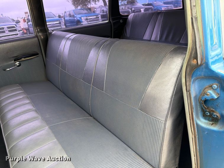 image for item FK3776 1965 Checker Aerobus limousine