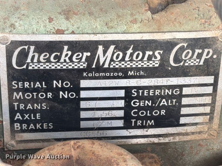 image for item FK3776 1965 Checker Aerobus limousine