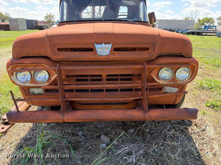 image for item FK3777 Ford F-100 winch truck