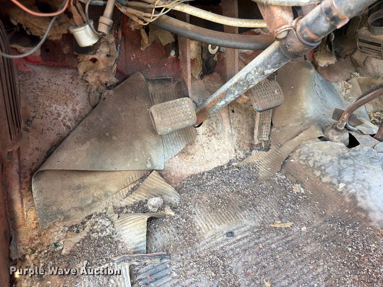 image for item FK3777 Ford F-100 winch truck
