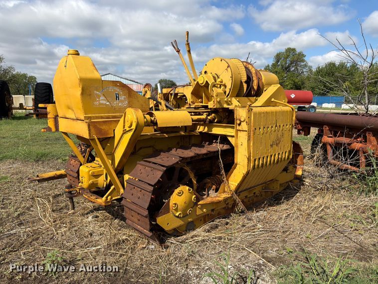image for item FK3778 1949 Caterpillar D4 pipelayer