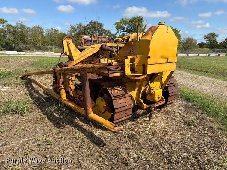 image for item FK3778 1949 Caterpillar D4 pipelayer