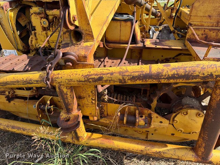 image for item FK3778 1949 Caterpillar D4 pipelayer