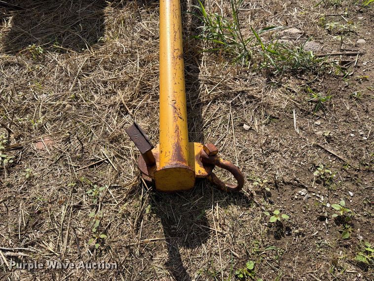 image for item FK3778 1949 Caterpillar D4 pipelayer