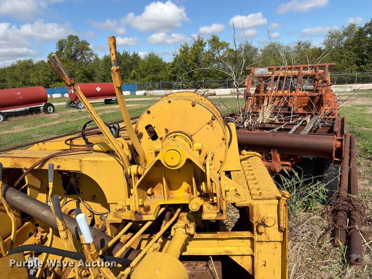 image for item FK3778 1949 Caterpillar D4 pipelayer
