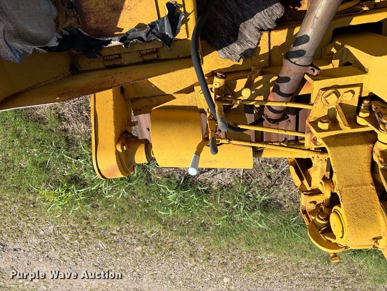 image for item FK3778 1949 Caterpillar D4 pipelayer