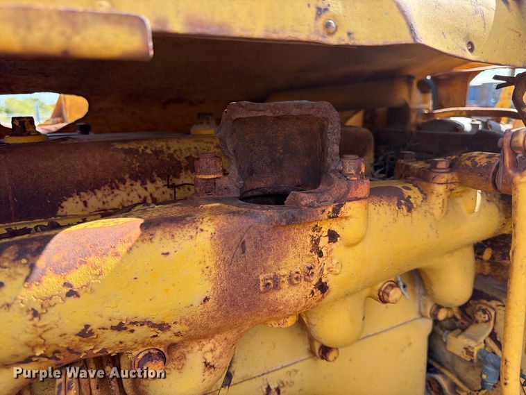 image for item FK3778 1949 Caterpillar D4 pipelayer