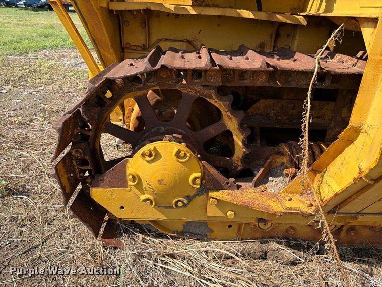 image for item FK3778 1949 Caterpillar D4 pipelayer