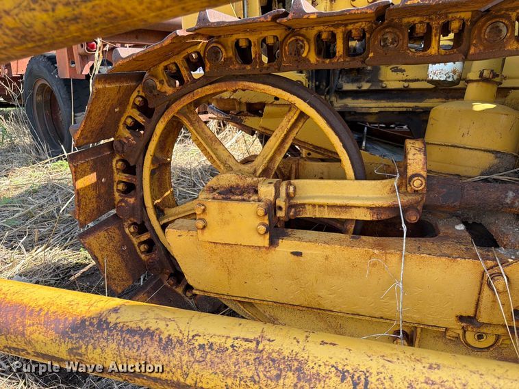 image for item FK3778 1949 Caterpillar D4 pipelayer