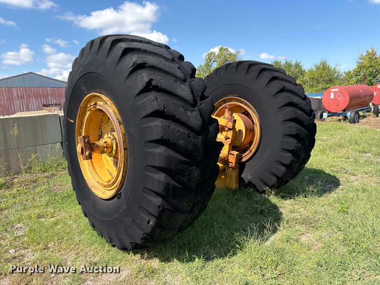 image for item FK3779 Axle and tires