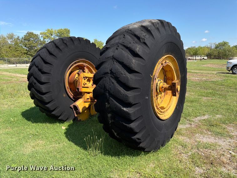 image for item FK3779 Axle and tires