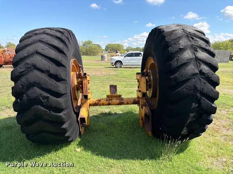 image for item FK3779 Axle and tires