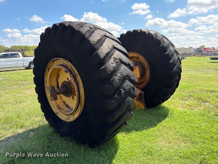 image for item FK3779 Axle and tires