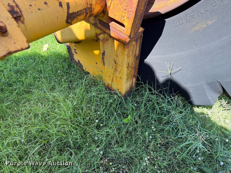 image for item FK3779 Axle and tires