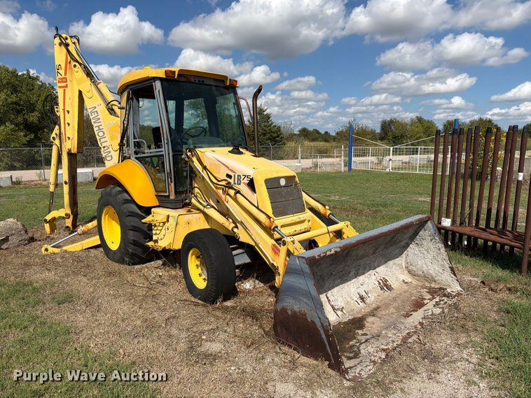 2002 New Holland LB75 backhoe