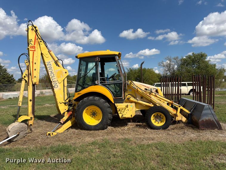 image for item FK3781 2002 New Holland LB75 backhoe