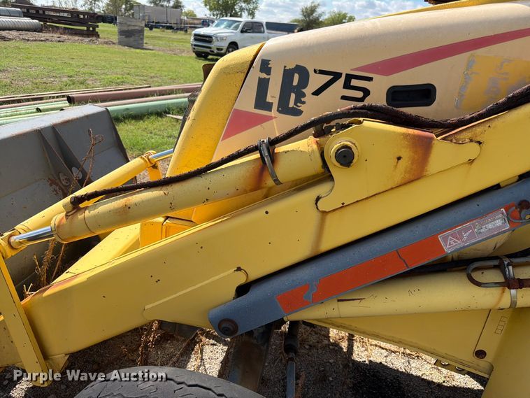 image for item FK3781 2002 New Holland LB75 backhoe