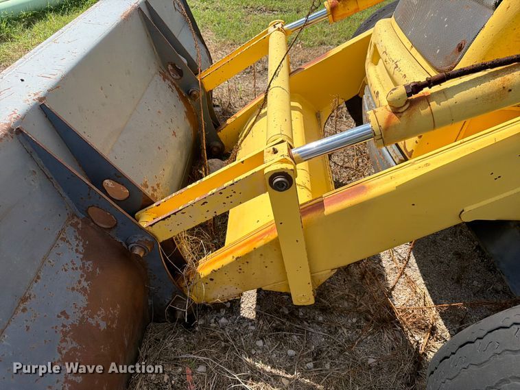 image for item FK3781 2002 New Holland LB75 backhoe