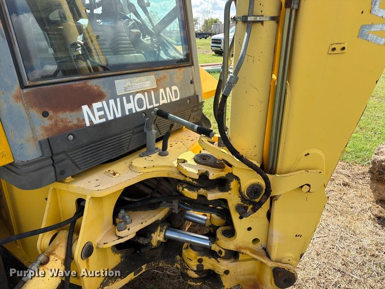image for item FK3781 2002 New Holland LB75 backhoe
