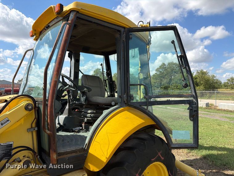 image for item FK3781 2002 New Holland LB75 backhoe