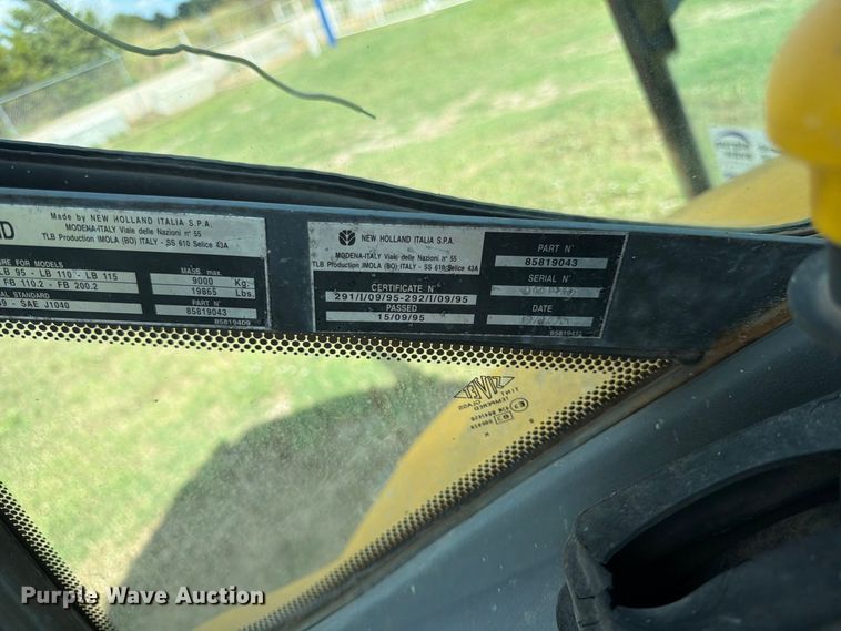 image for item FK3781 2002 New Holland LB75 backhoe