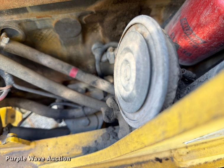 image for item FK3781 2002 New Holland LB75 backhoe