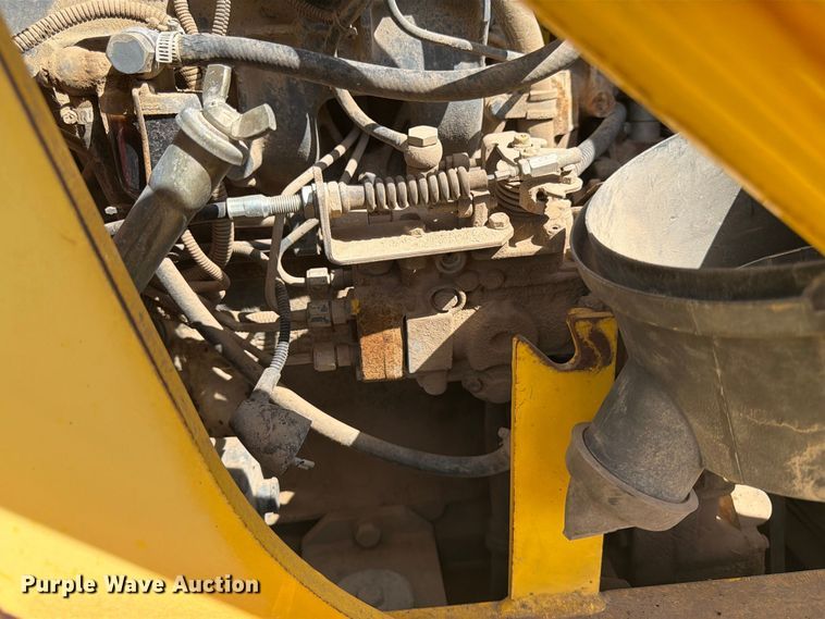 image for item FK3781 2002 New Holland LB75 backhoe