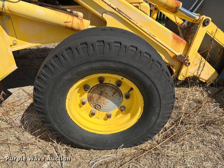 image for item FK3781 2002 New Holland LB75 backhoe