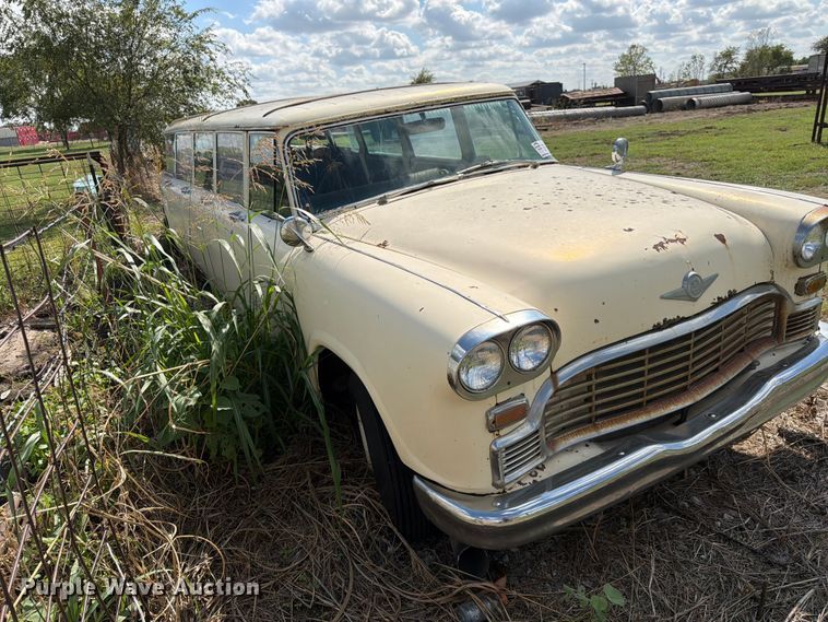image for item FK3782 1965 Checker limousine