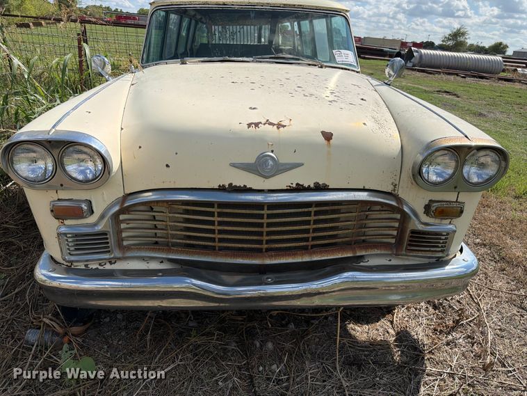 image for item FK3782 1965 Checker limousine