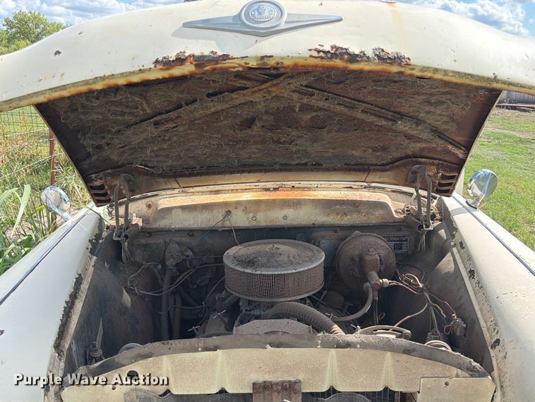 image for item FK3782 1965 Checker limousine