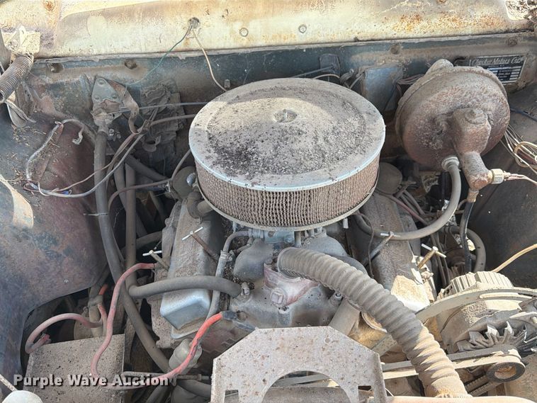 image for item FK3782 1965 Checker limousine