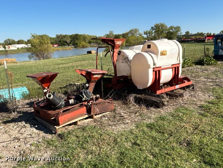 image for item FK3784 Ditch Witch mud mixers