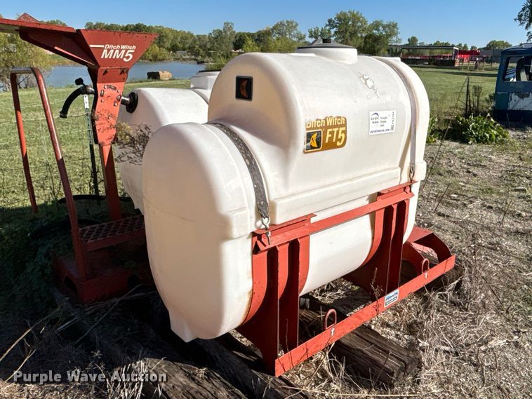 image for item FK3784 Ditch Witch mud mixers