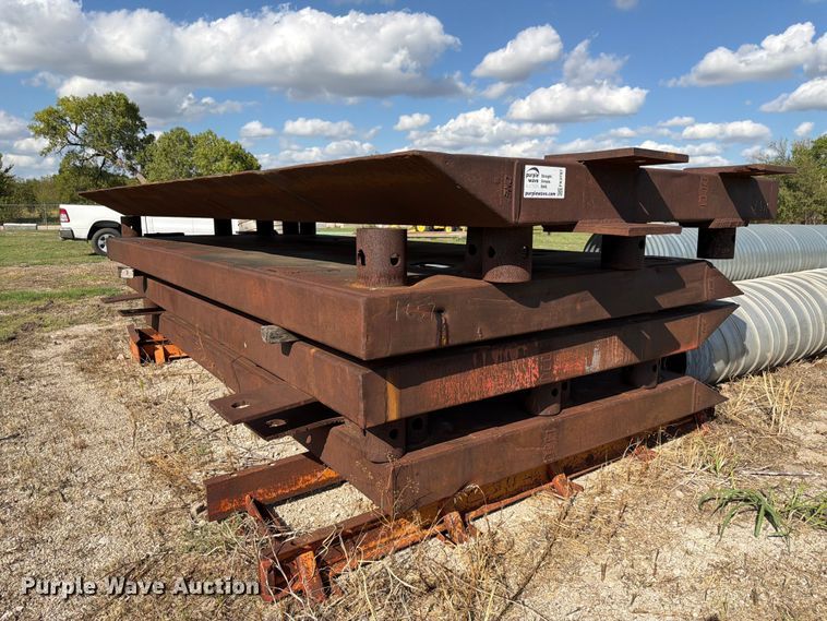 (2) sets of trench boxes