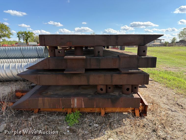image for item FK3787 (2) sets of trench boxes