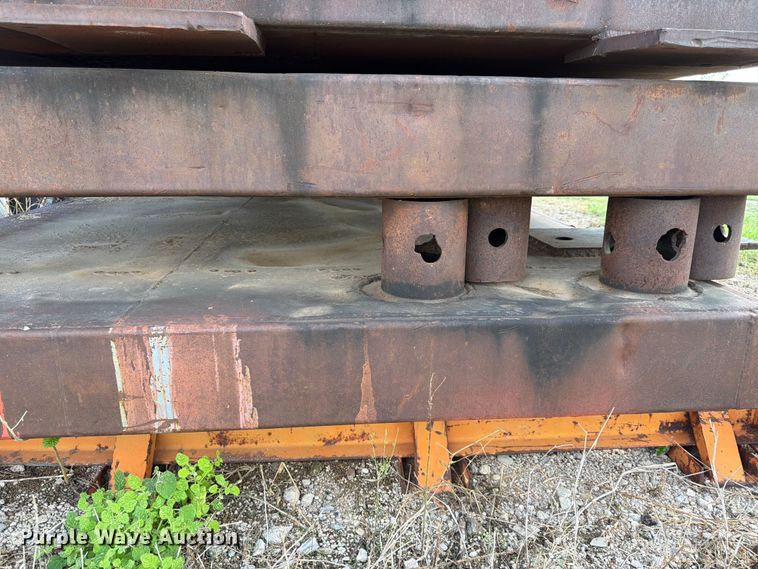 image for item FK3787 (2) sets of trench boxes
